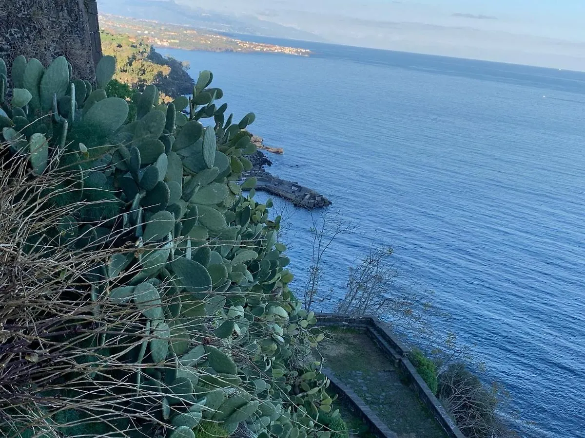 Terre Daci Apartments - Casa Vastea Acireale